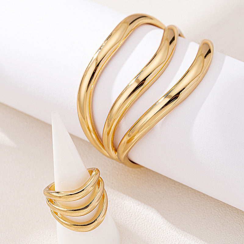 Amaní · Signature Retro Cuff Set – Ring & Bracelet Duo