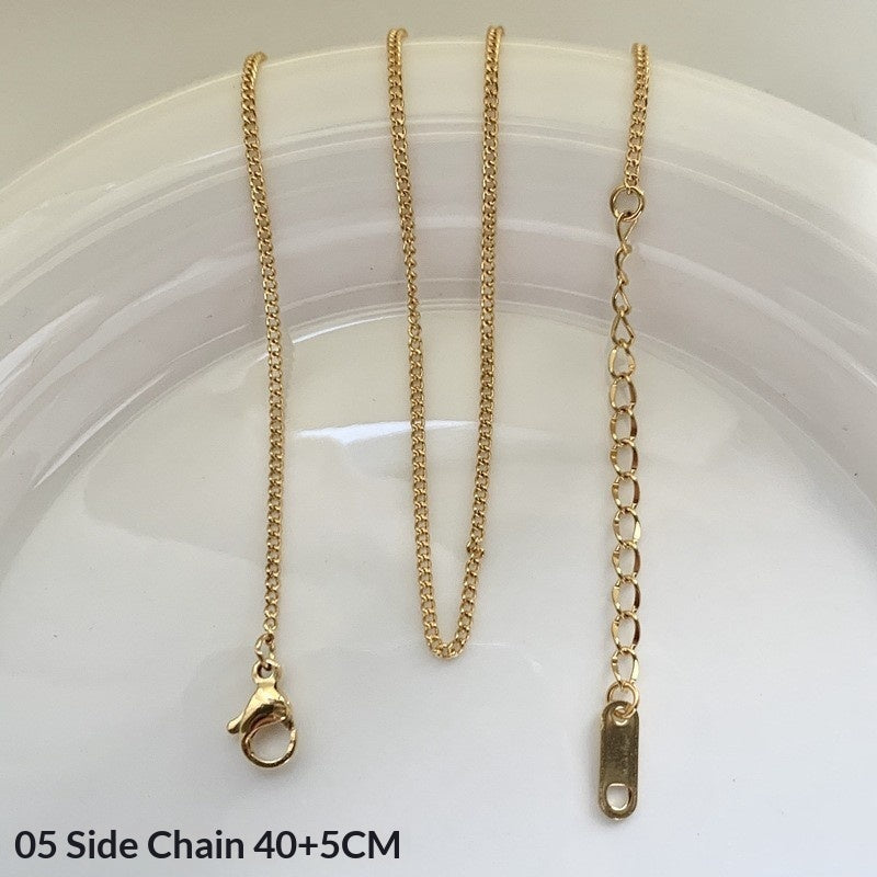 Fashionable Colorful Oil-Drip Letter Pendant Necklace