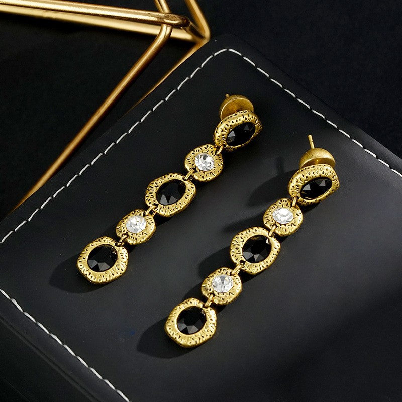 Elegant And Personalized Black Tassel Palace Style Earrings